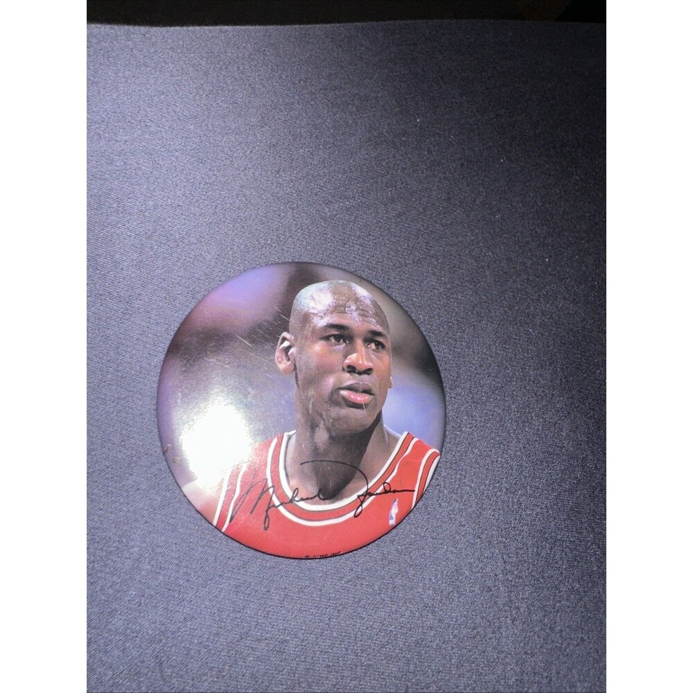 NBA Michael Jordan 3" BUTTON Pinback Chicago Bulls